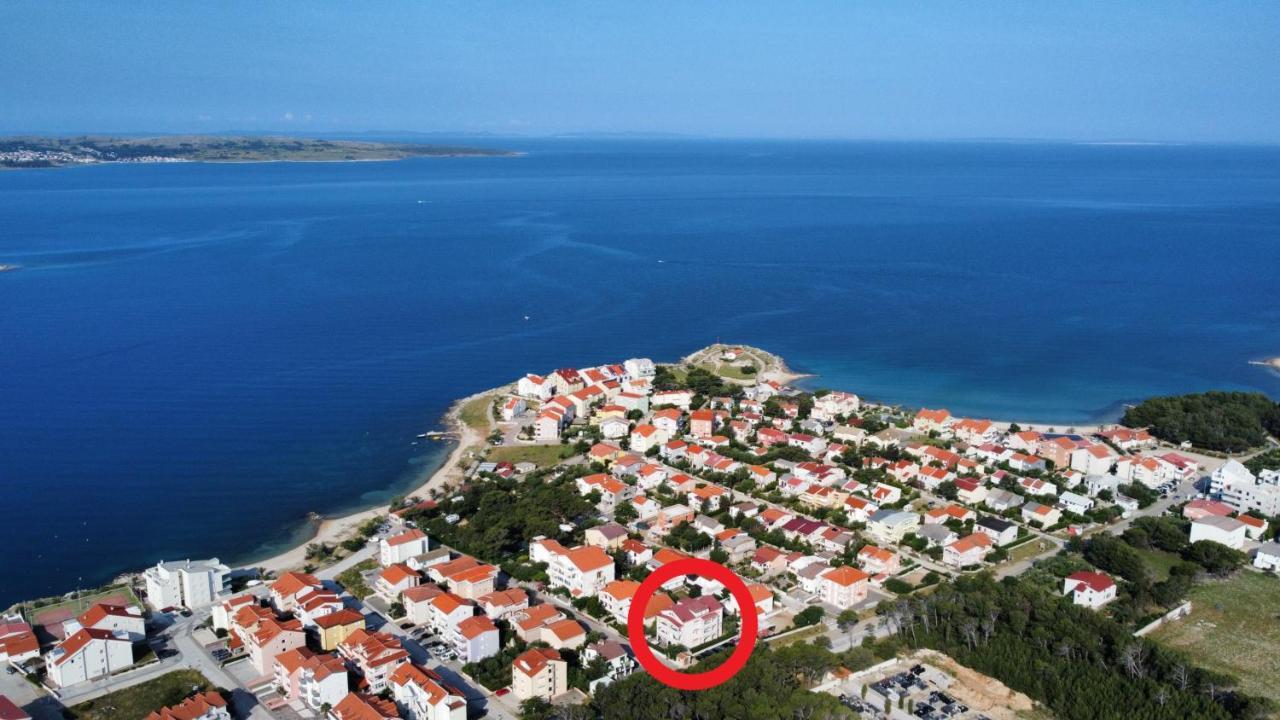 Apartmani Nena Povljana Exterior foto