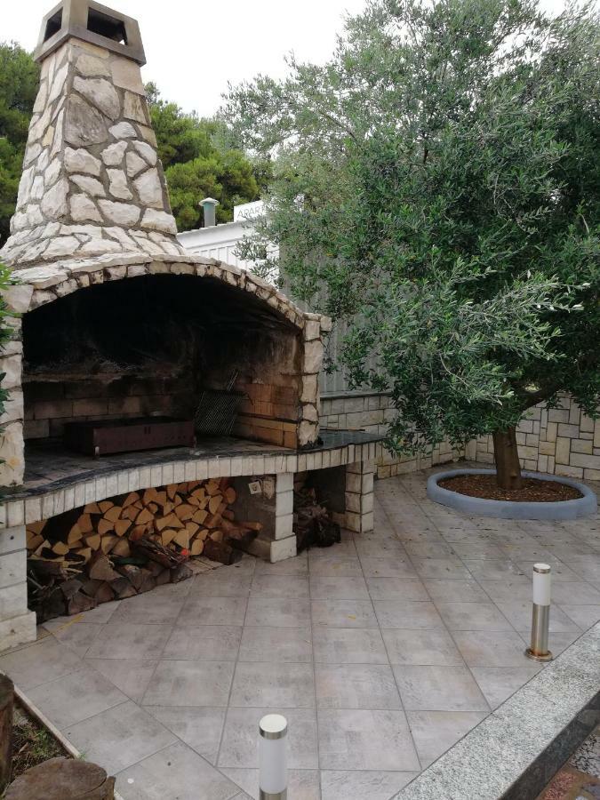 Apartmani Nena Povljana Exterior foto